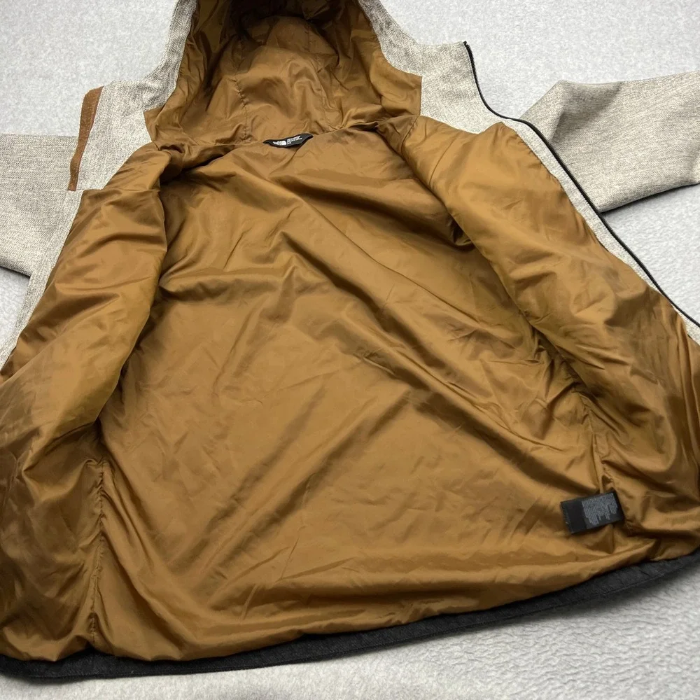 The North Face measurements chest